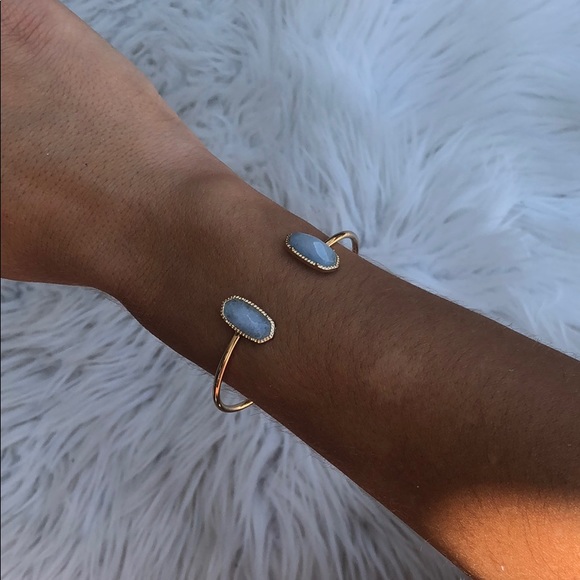Jewelry - Gold Blue Stone Bangle!